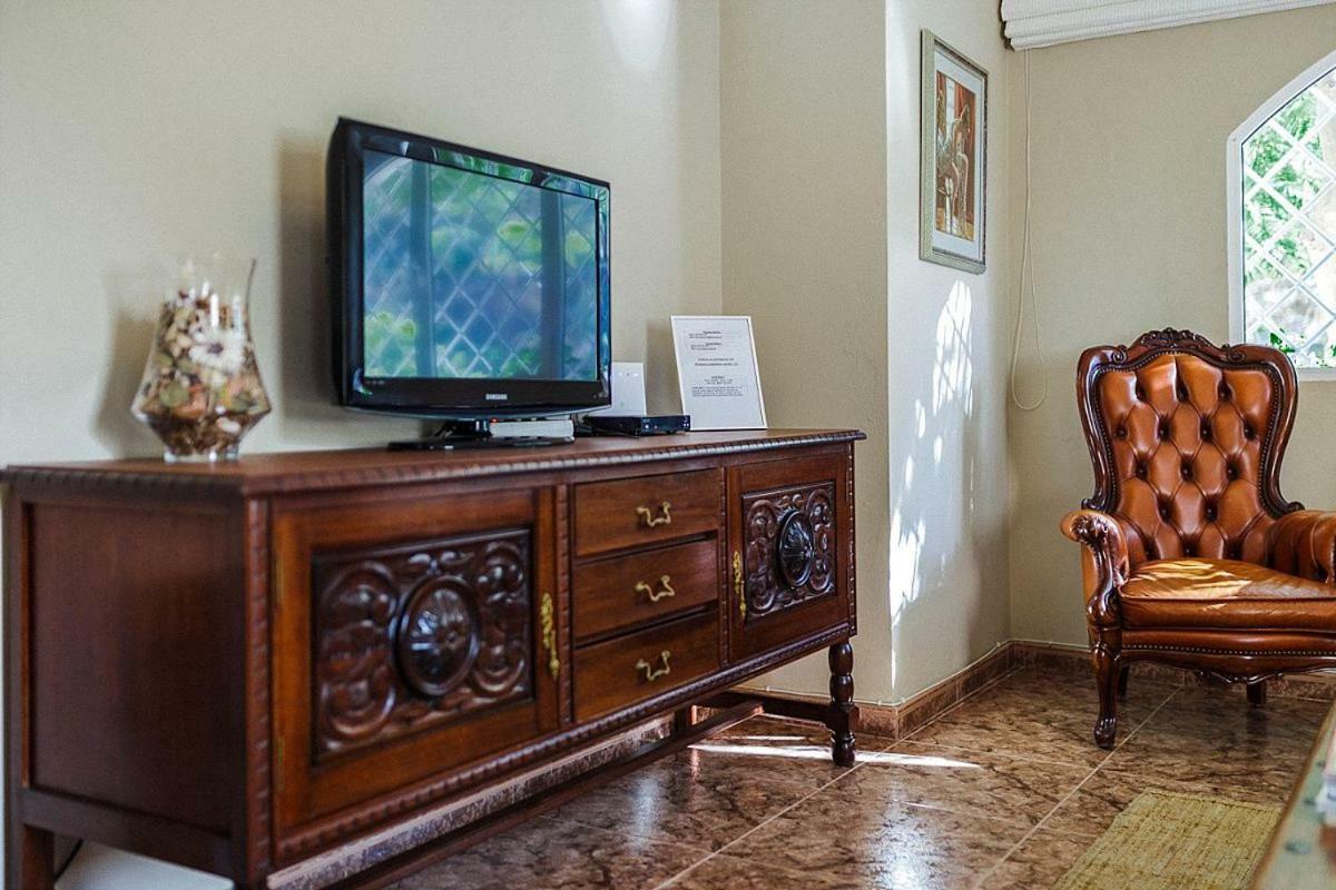 Time To Experience Guest House Салобре Екстериор снимка